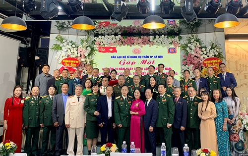 CLB Sĩ quan họ Trần Thành phố Hà Nội kỷ niệm 79 năm ngày thành lập QĐNDVN